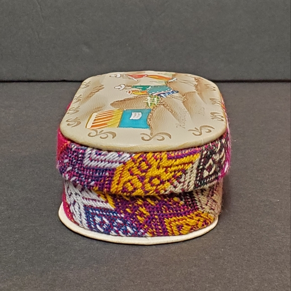 Painted Leather Top Peru Soft Case Box - Picture 4 of 11